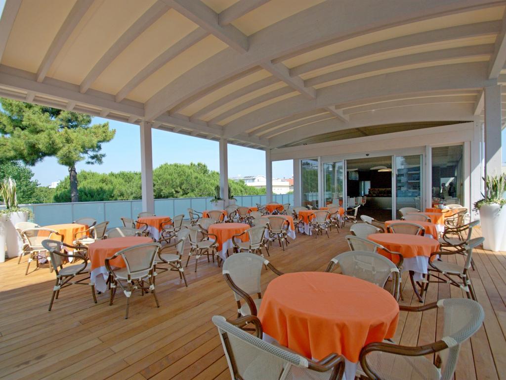 Hotel Sorriso Milano Marittima Exterior photo