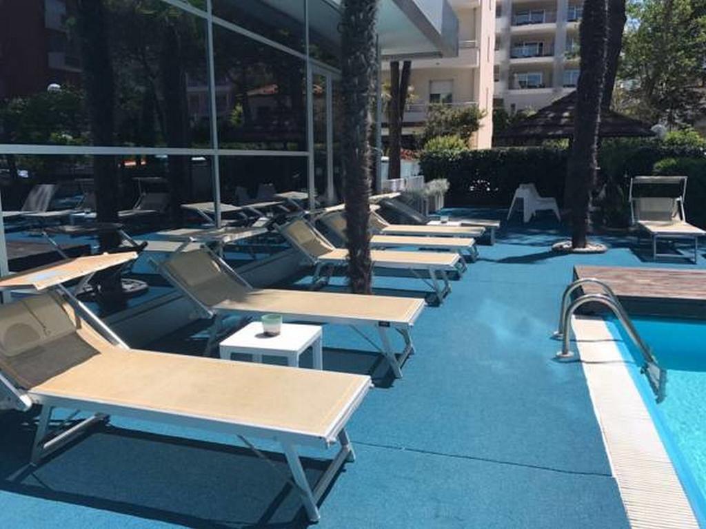 Hotel Sorriso Milano Marittima Exterior photo