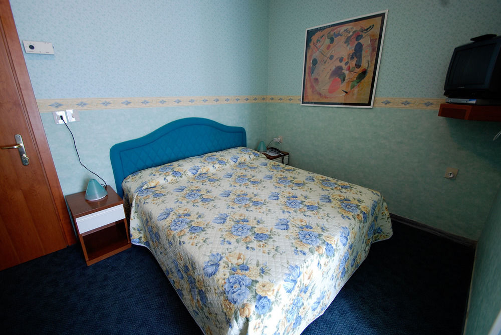 Hotel Sorriso Milano Marittima Exterior photo